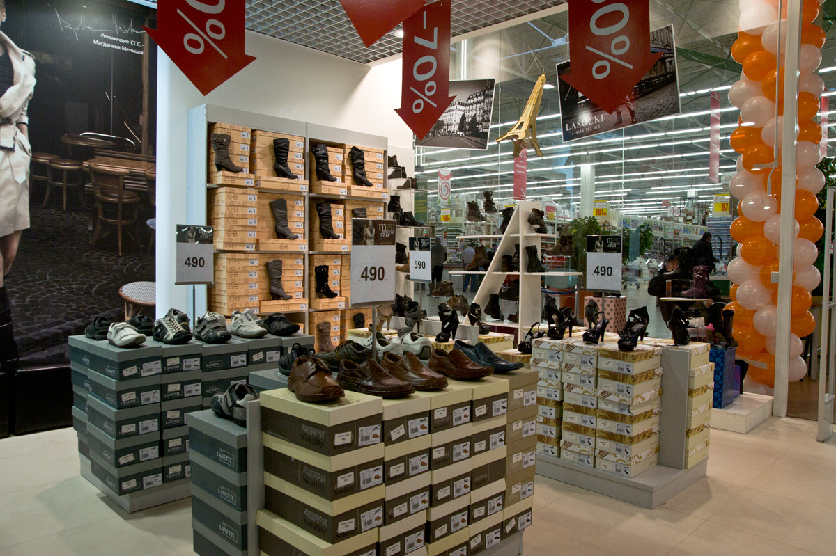 Ccc обувь. Магазин CCC. CCC обувной магазин. Obuv магазин CCC. Обувь CCC В Москве.